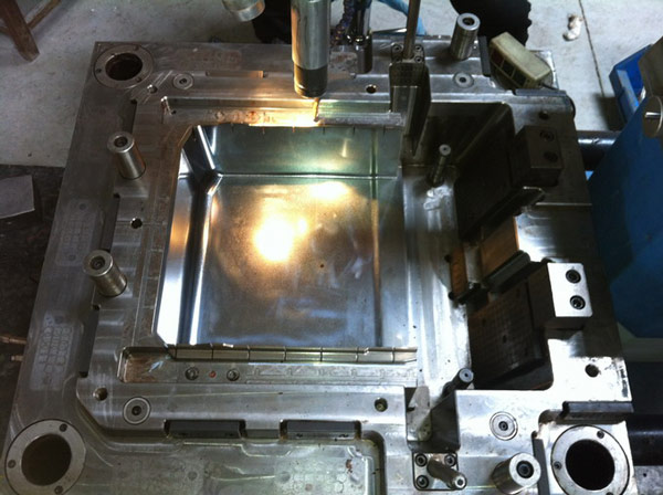 Refrigerator Mould 01